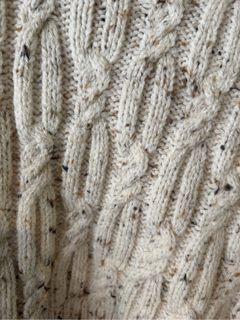 Zara Cable Knit Distressed Cream Speckled Sweater - Size 13/14 - Picture 3 of 6